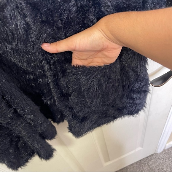 Free People Women’s Black Faux Fur Cardigan Sz S - Picture 8 of 9